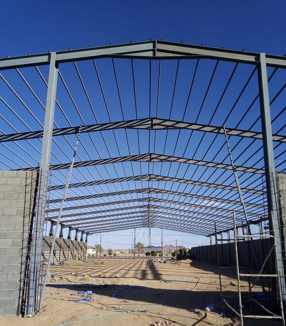 تركيب مستودعات وهناجر حديد للمشاريع والتخزين - صورة 1